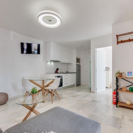 בנאלמדנה Apartamento Con Amplio Porche Y Bbq מראה חיצוני תמונה