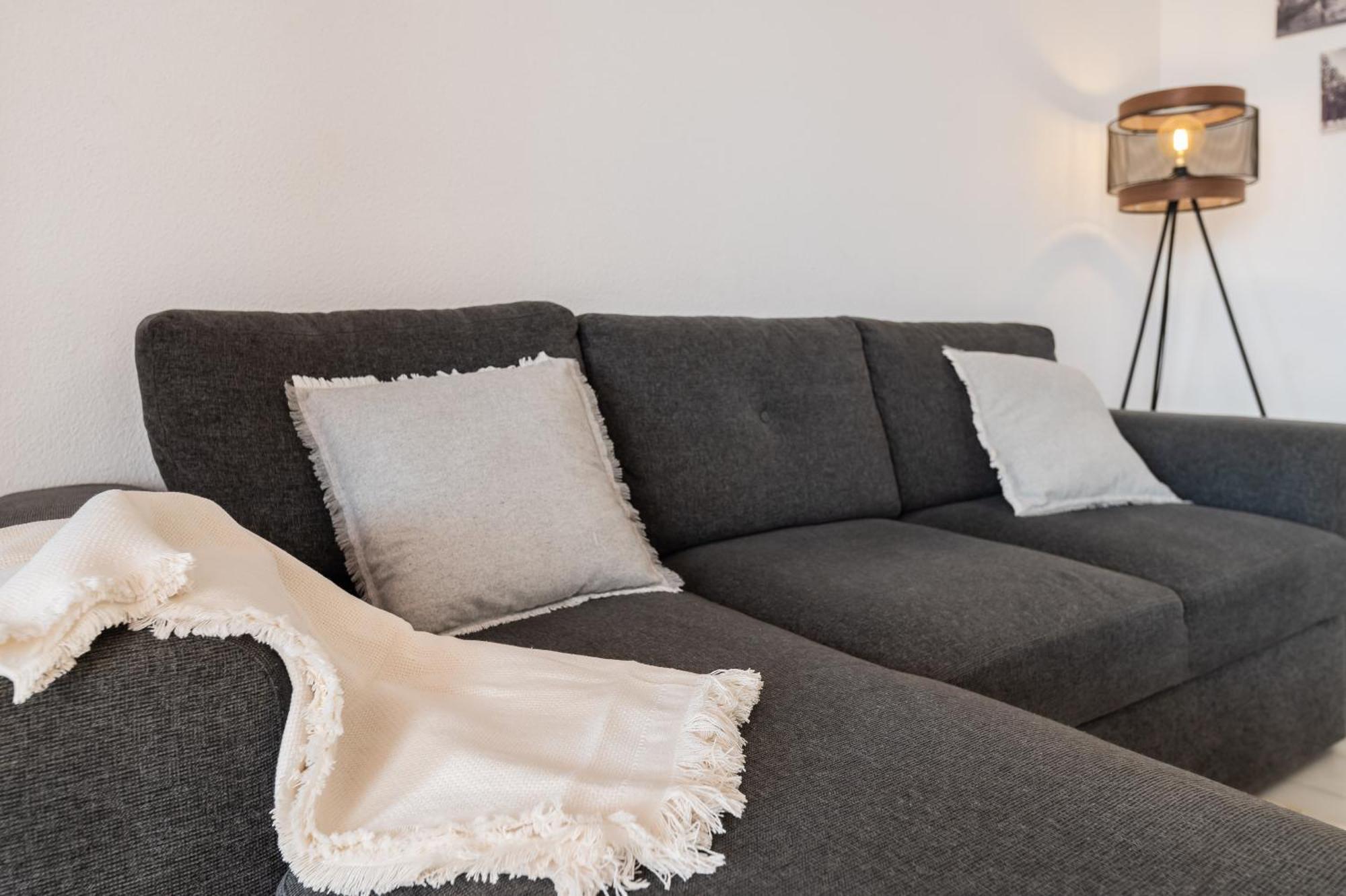 בנאלמדנה Apartamento Con Amplio Porche Y Bbq מראה חיצוני תמונה